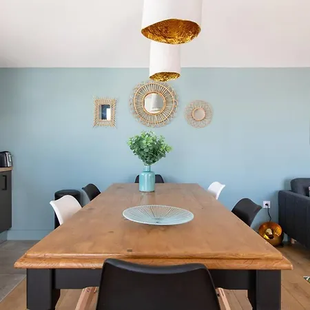 Maison D'architecte Avec Piscine A Deux Pas De La Des Grenettes * Les Grenettes